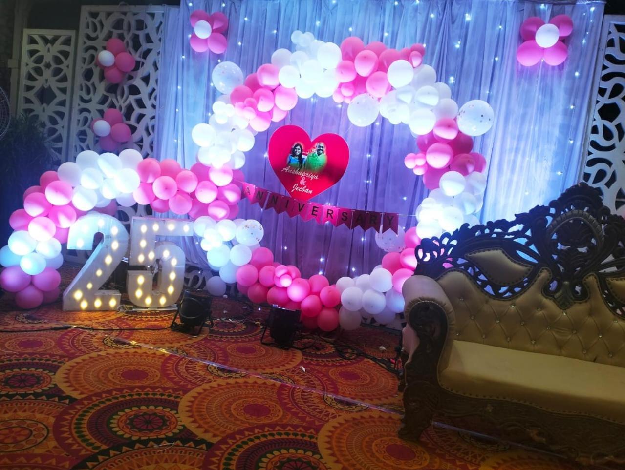 Hotel Pushpak Bhubaneswar Exteriör bild